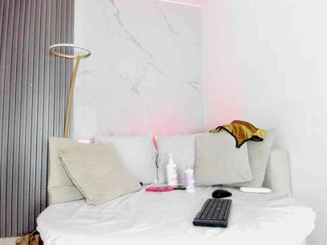 KIARATENTATION webcam