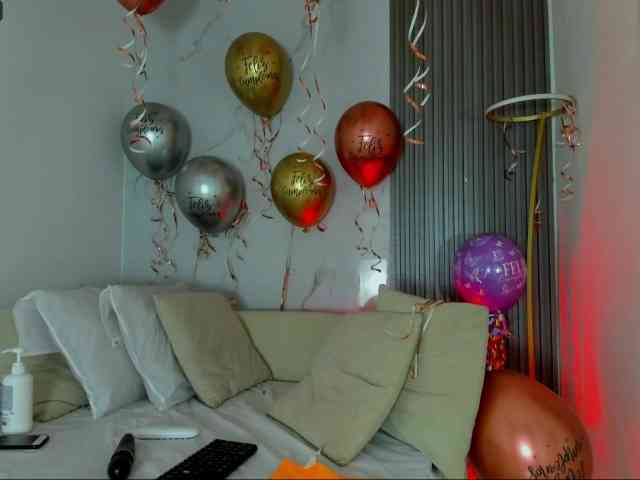 KIARATENTATION webcam