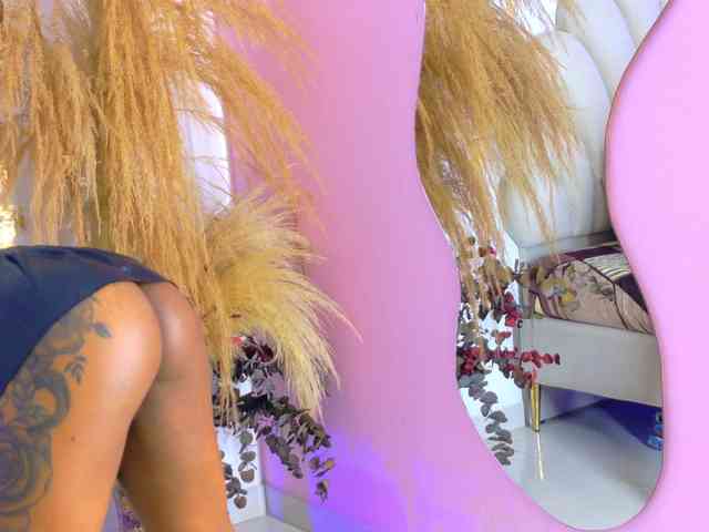 KIARATENTATION webcam