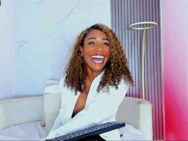 KIARATENTATION webcam