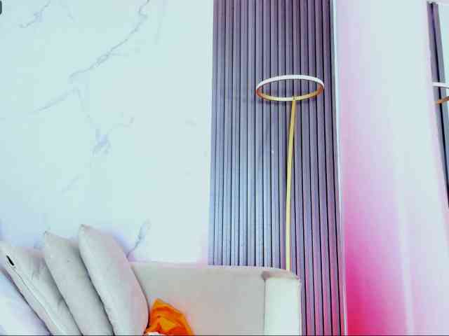 KIARATENTATION webcam