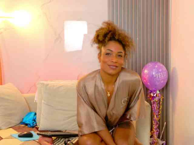 KIARATENTATION webcam