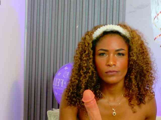 KIARATENTATION webcam