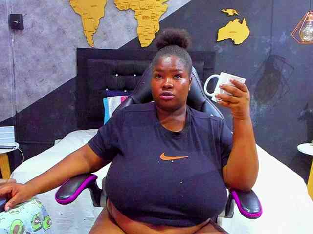 Mariam--rossi webcam