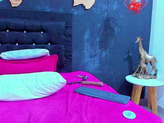 Mariam--rossi webcam