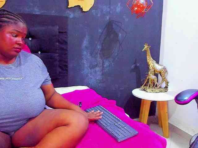 Mariam--rossi webcam