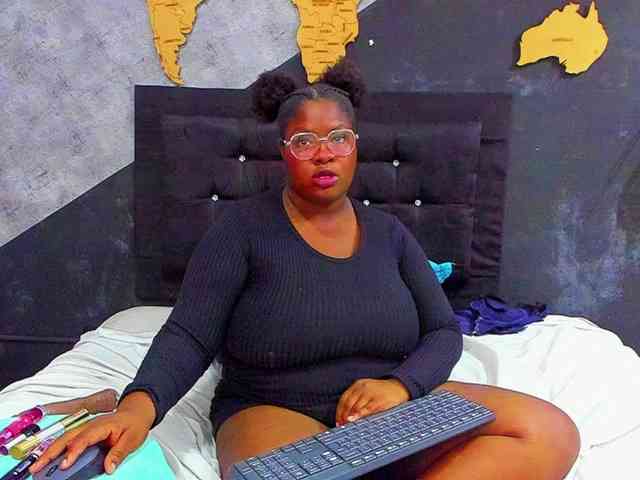 Mariam--rossi webcam