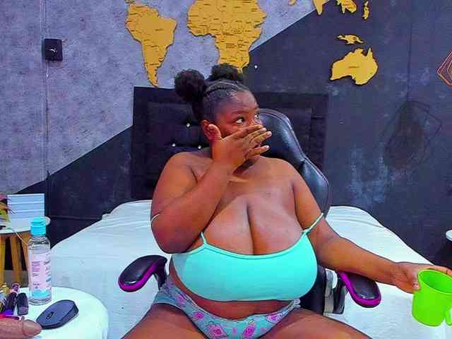 Mariam--rossi webcam