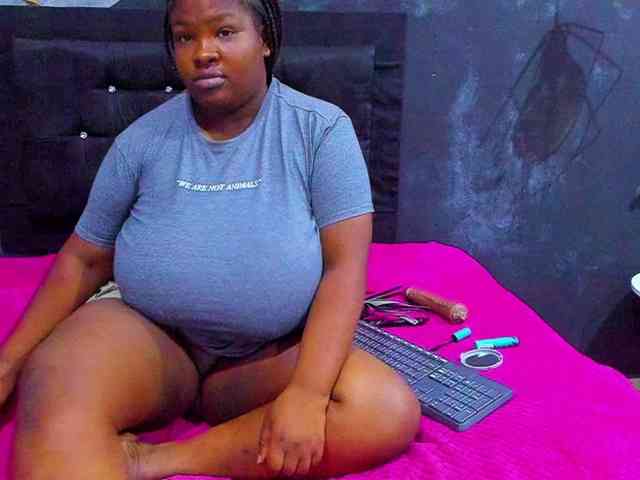 Mariam--rossi webcam