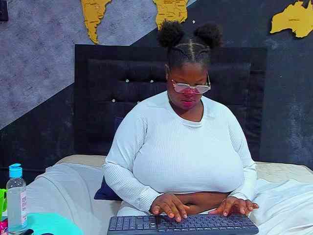 Mariam--rossi webcam