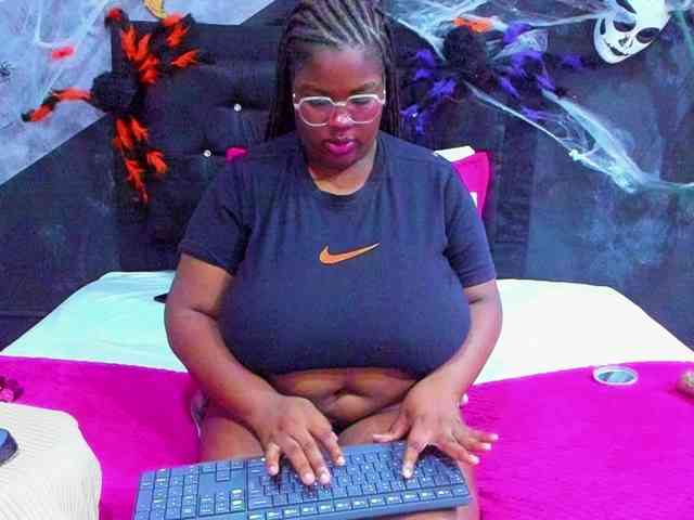 Mariam--rossi webcam