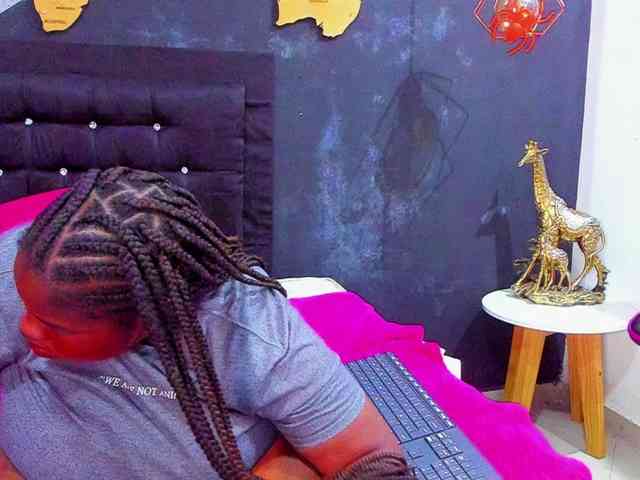 Mariam--rossi webcam