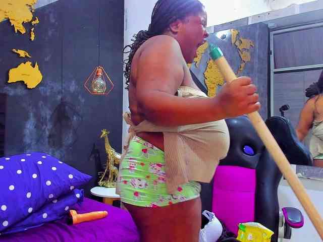 Mariam--rossi webcam