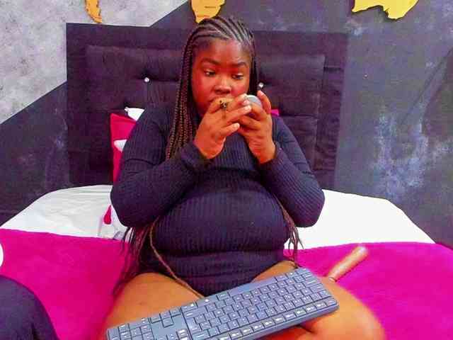 Mariam--rossi webcam