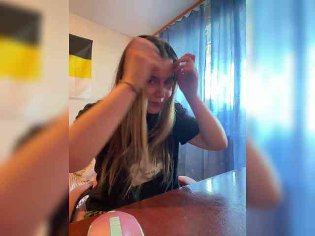 misa-misuk-1365 webcam