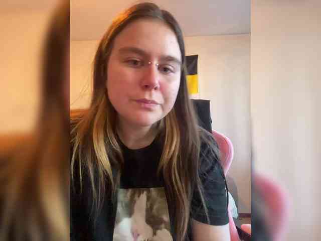 misa-misuk-1365 webcam