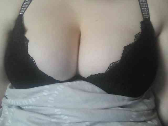 MermaidBoobs webcam