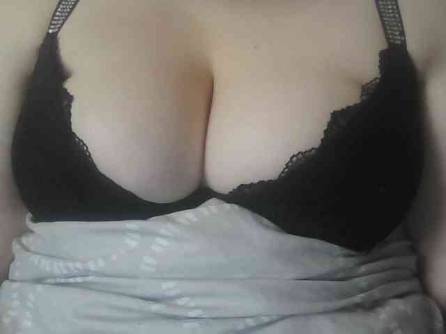 MermaidBoobs webcam