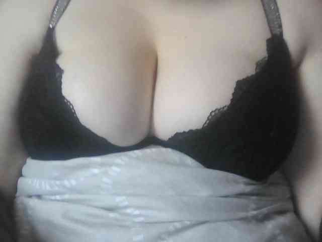 MermaidBoobs webcam