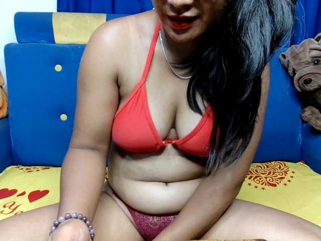 MelanyAlex, une amatrice française avec qui discuter et avoir du sexe