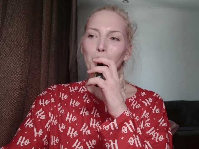 SpaceMarsi's BongaCams show and profile