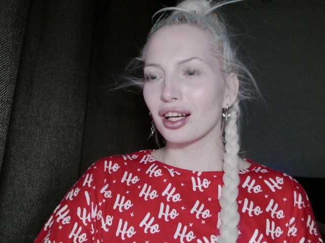 SpaceMarsi's BongaCams show and profile