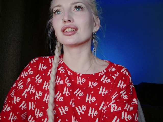 SpaceMarsi's BongaCams show and profile