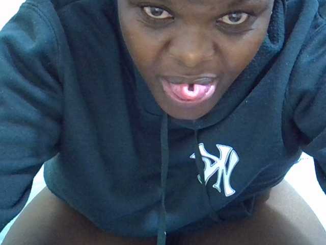 Cuttey30 from BongaCams