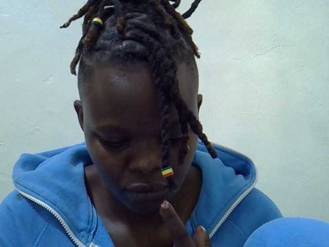 Cuttey30's BongaCams show and profile