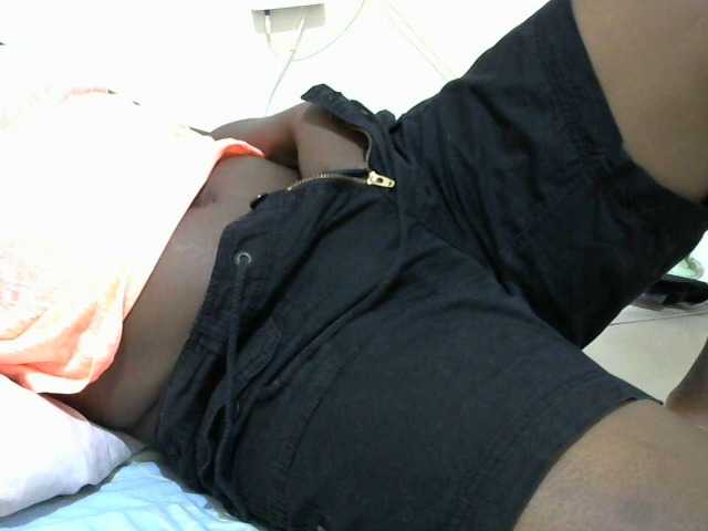 Cuttey30's BongaCams show and profile