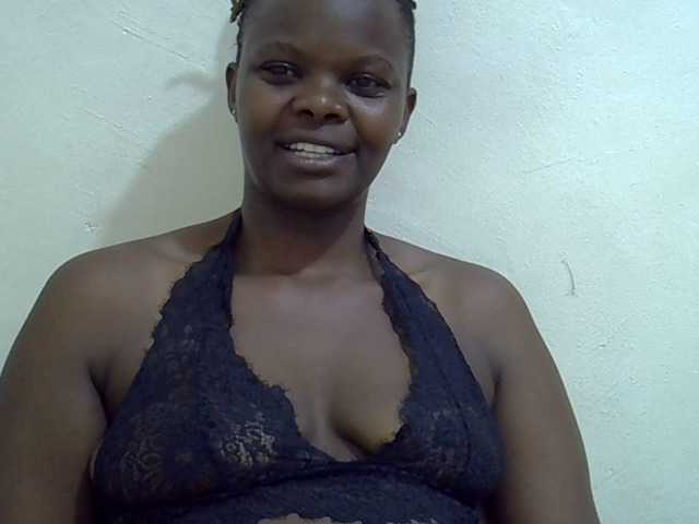 Cuttey30's BongaCams show and profile