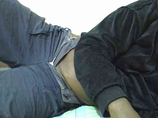 Cuttey30 Live Webcam on BongaCams