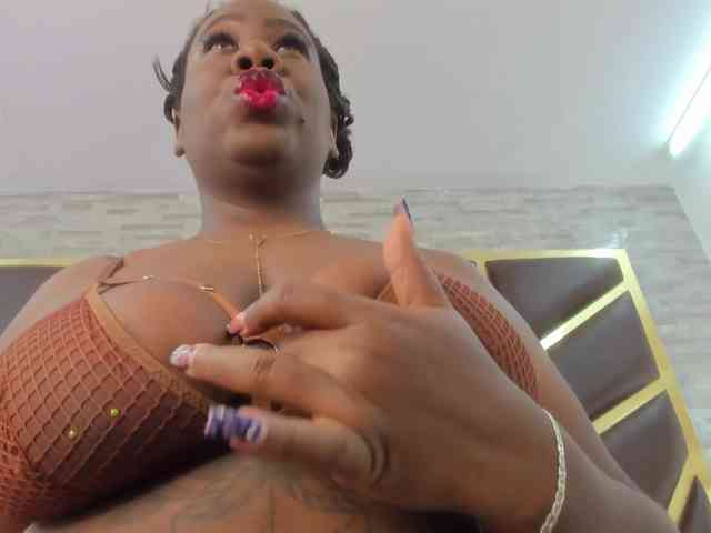 JaniceNaughty webcam