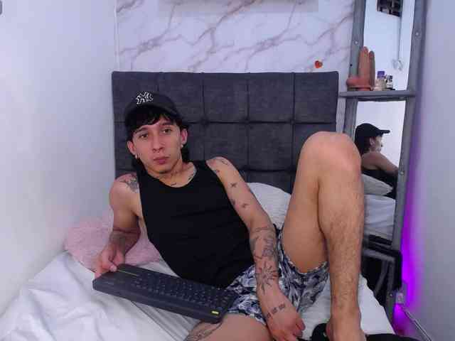 alejo-n-leandro Live Webcam on BongaCams alejo-n-leandro Live Webcam on BongaCams