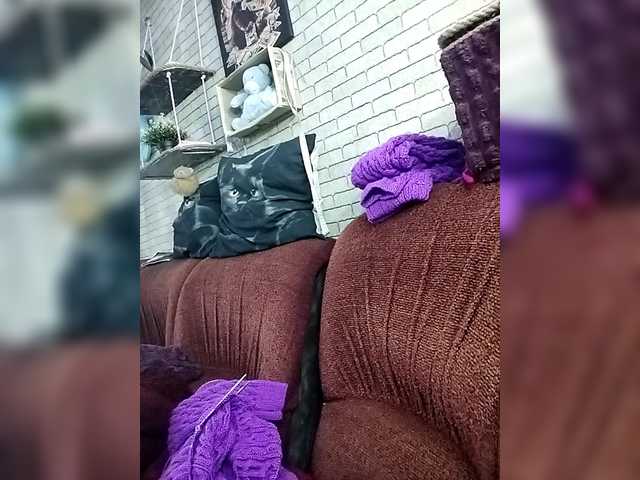 Lina-a-13's BongaCams show and profile