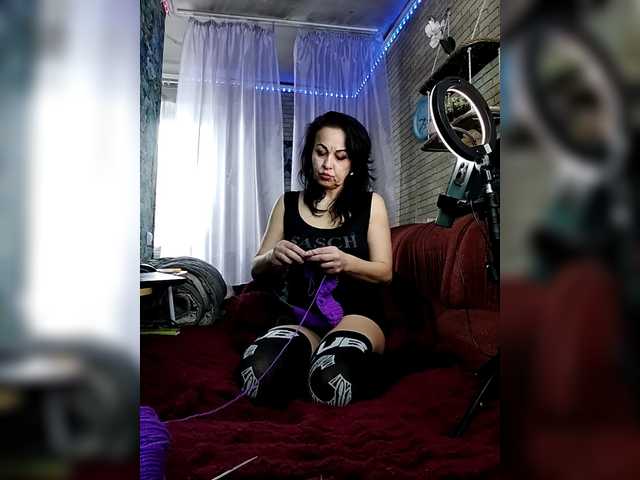 Lina-a-13 live cam profile