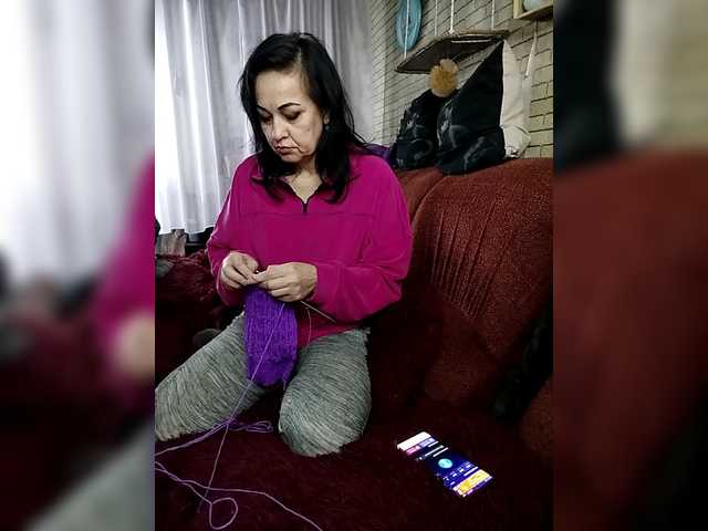 Lina-a-13's BongaCams show and profile