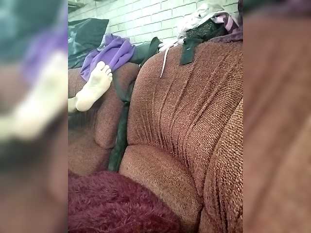 Lina-a-13's BongaCams show and profile