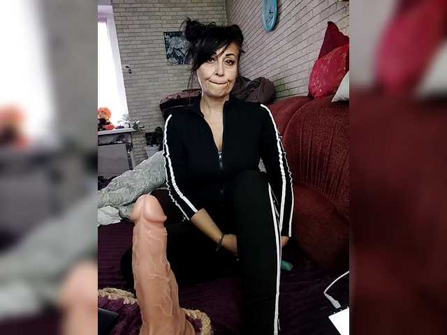 Lina-a-13 from BongaCams is Freechat