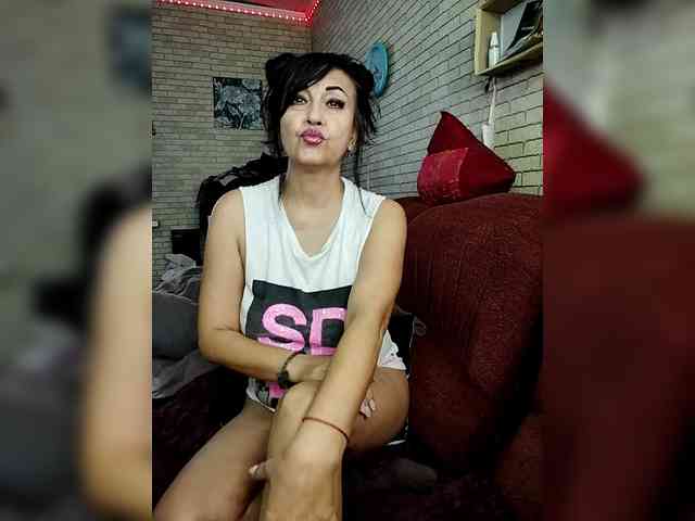 Lina-a-13 webcam