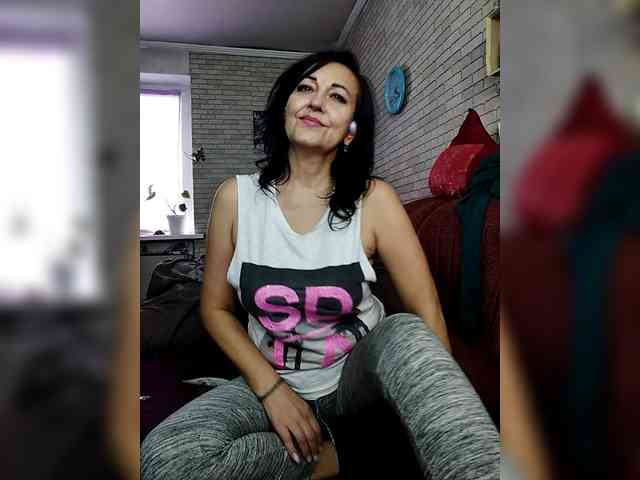 Lina-a-13 webcam