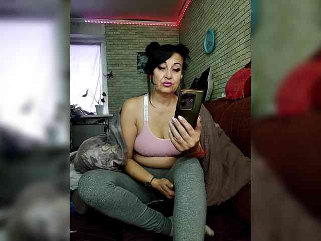 Lina-a-13 webcam