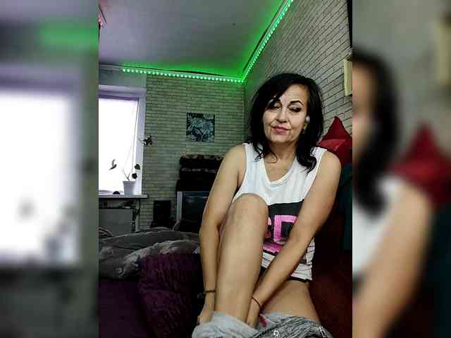Lina-a-13 webcam