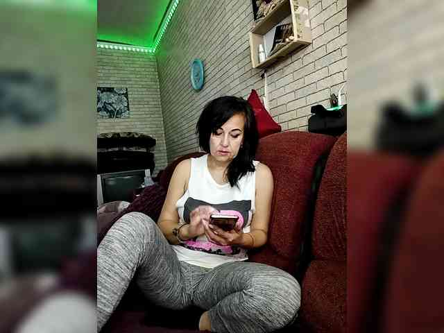 Lina-a-13 webcam