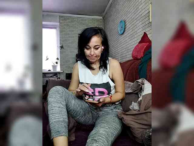 Lina-a-13 webcam