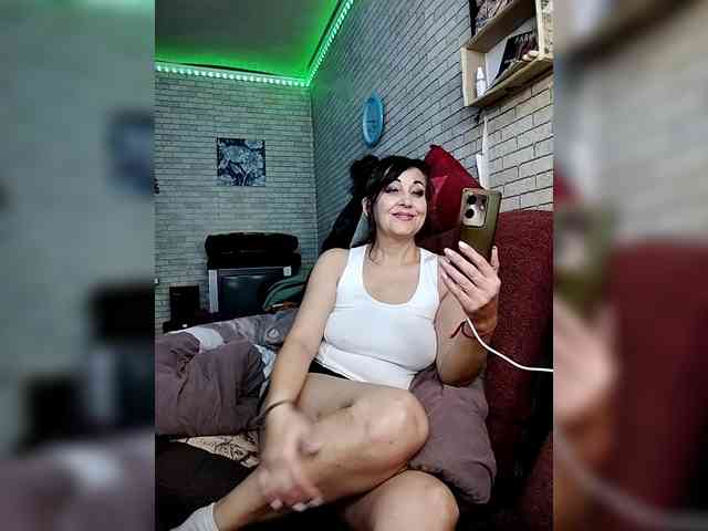 Lina-a-13 webcam