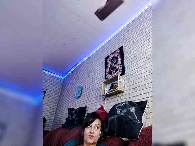 Lina-a-13 webcam