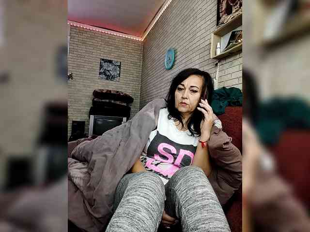 Lina-a-13 webcam