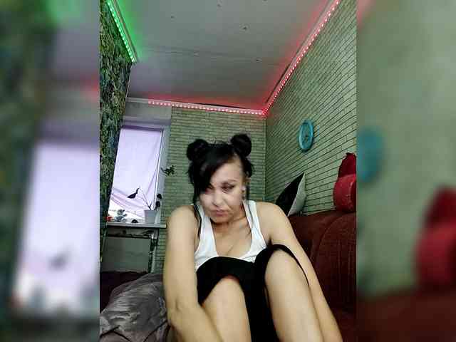 Lina-a-13 webcam