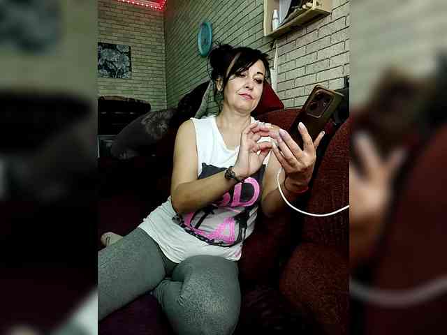 Lina-a-13 webcam